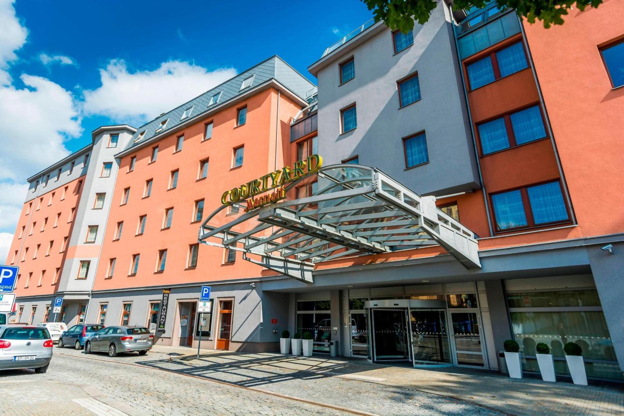 מלון Courtyard By Marriott Pilsen מראה חיצוני תמונה